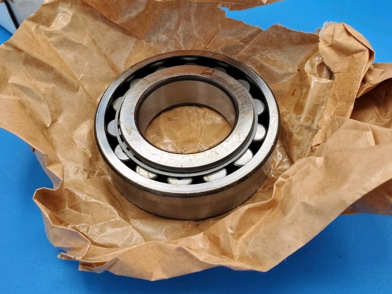 Dana Spicer 550887 Bearing 45 x 85 x 23 mm SKF 22209-VAH USA