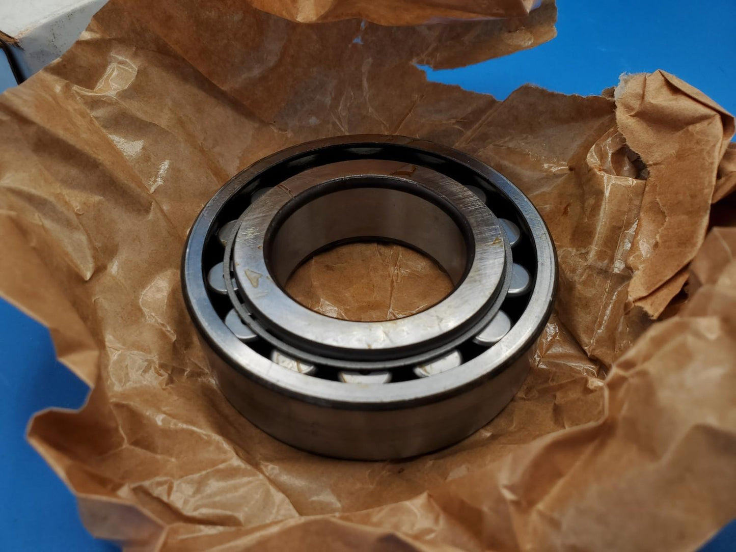 Dana Spicer 550887 Bearing 45 x 85 x 23 mm SKF 22209-VAH USA