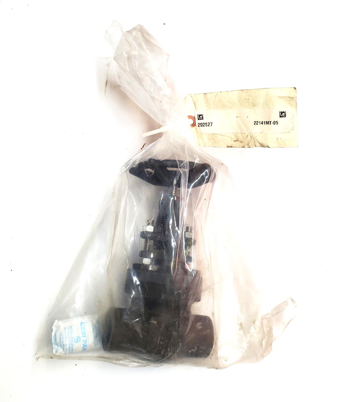 Flowserve 3/4" 800 Globe Valve 22141MT, 45564-1A R11, NICU/TEF, 1975 PSI, A105