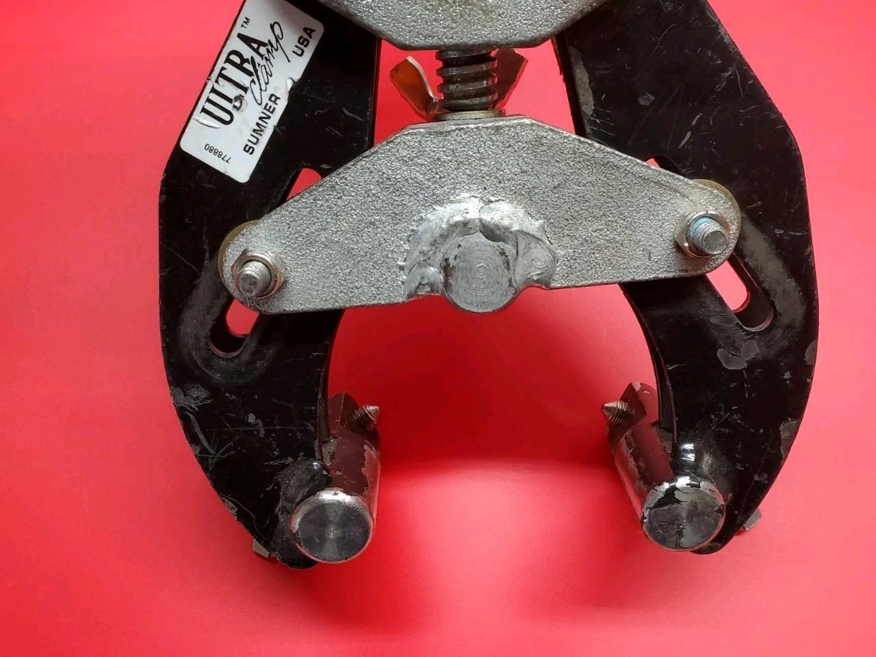 SUMNER 781130 Ultra Pipe Clamp 1 to 2-1/2 in. Adjustable UC1-2.5 Very Good!