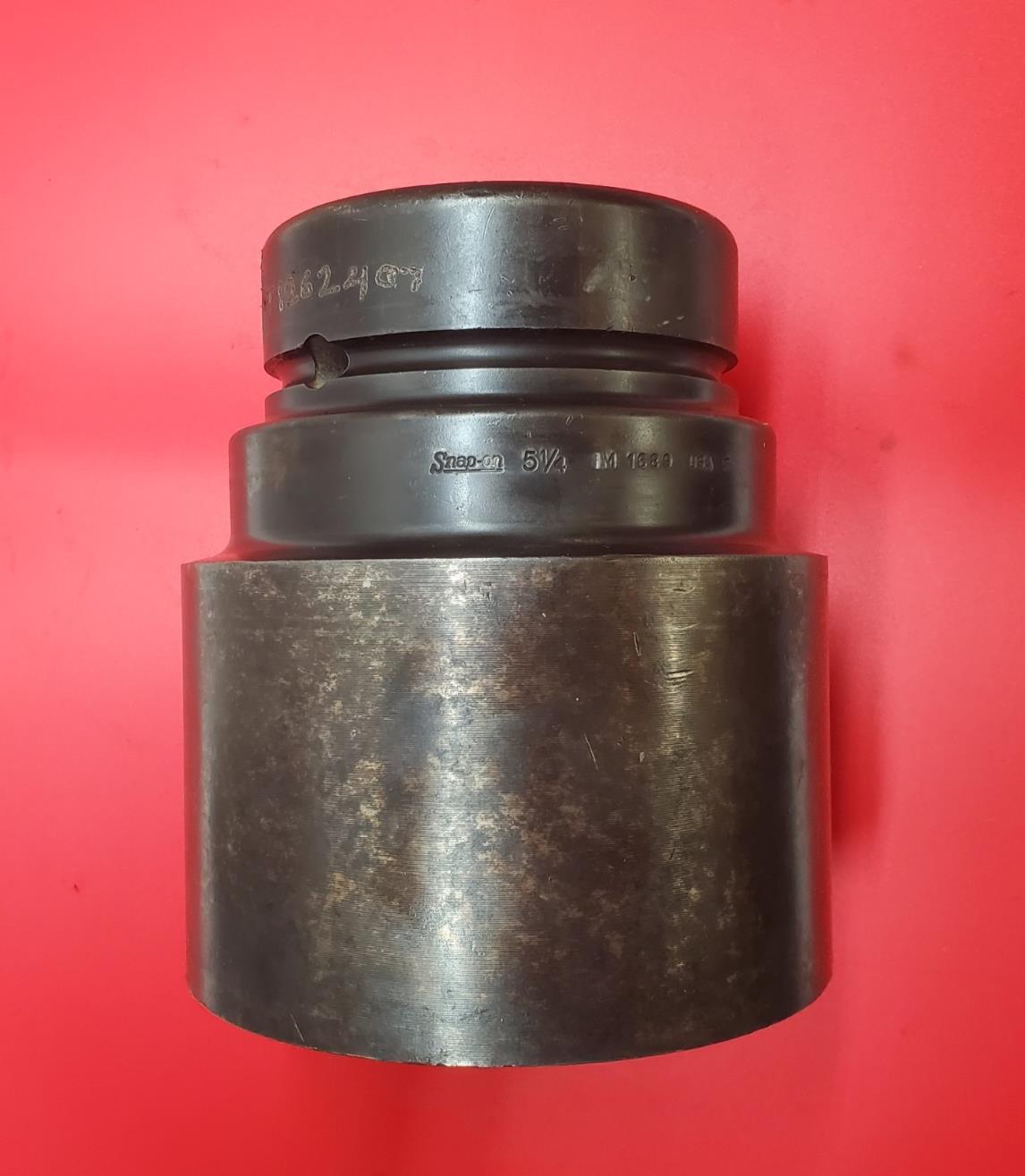 SNAP-ON 5-1/4 Impact Socket 2-1/2 in. Drive 6 Point IM 1689 USA Milled/Modified