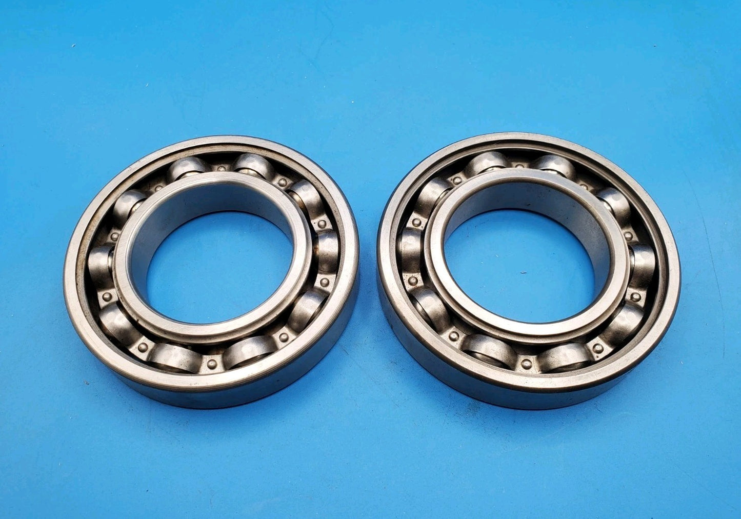 LOT OF 2 PCS 6213 Bearings NOS