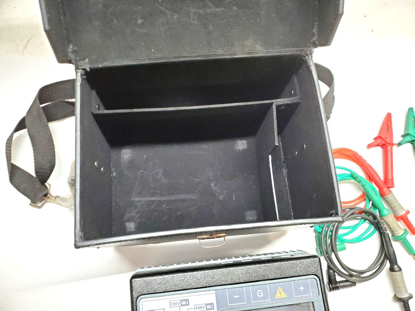 MEGGER MJ159 Insulation Tester w/ Case, Leads & 2019/2020 Prior Cal. Tag 212159