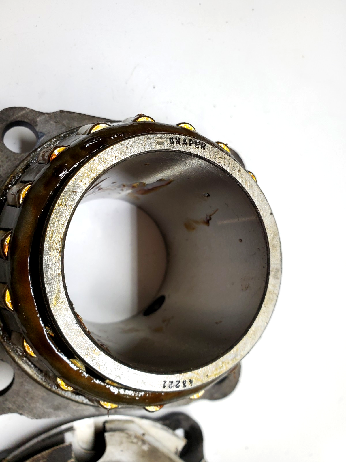 Shafer Flanged Double Cone Bearing Assembly W/ Lock Collar & Shims 43221 NOS