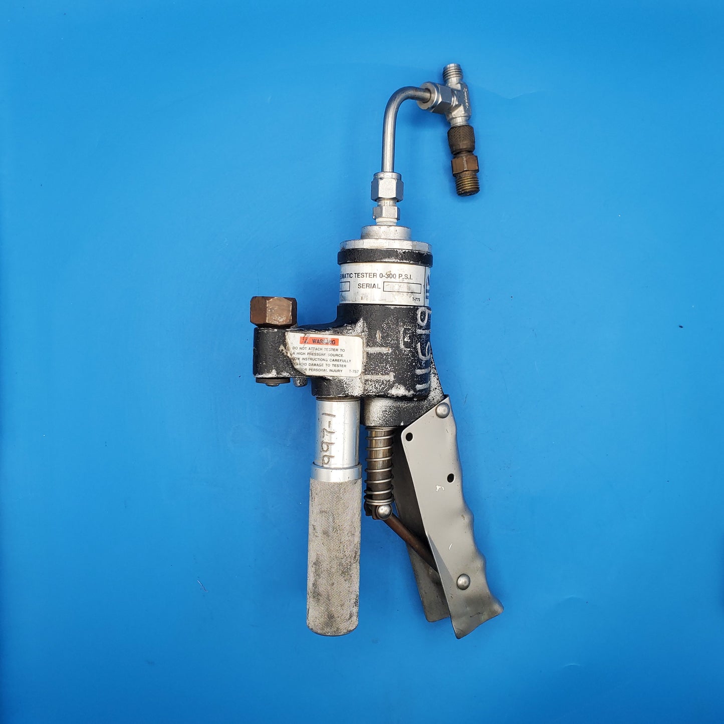 AMETEK T-740 PNEUMATIC HAND PUMP 0 - 300 PSI