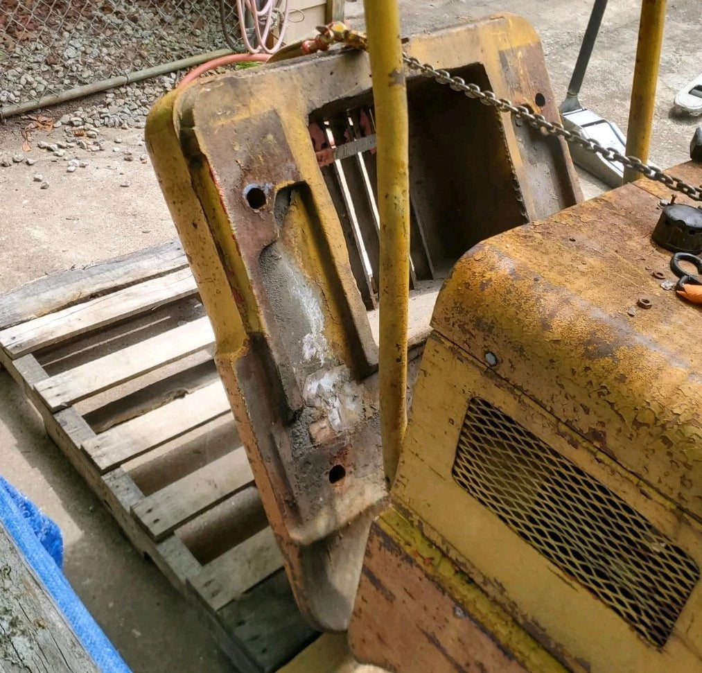 Clark Carloader Model 4024 Fork Lift Counterweight