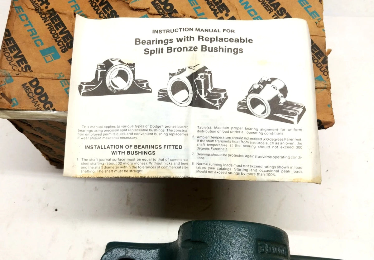 Dodge 2-11/16 in. Angle BRZ BSH Bearing Pillow Block P4B-BZA-211 p/n 231081 NOS