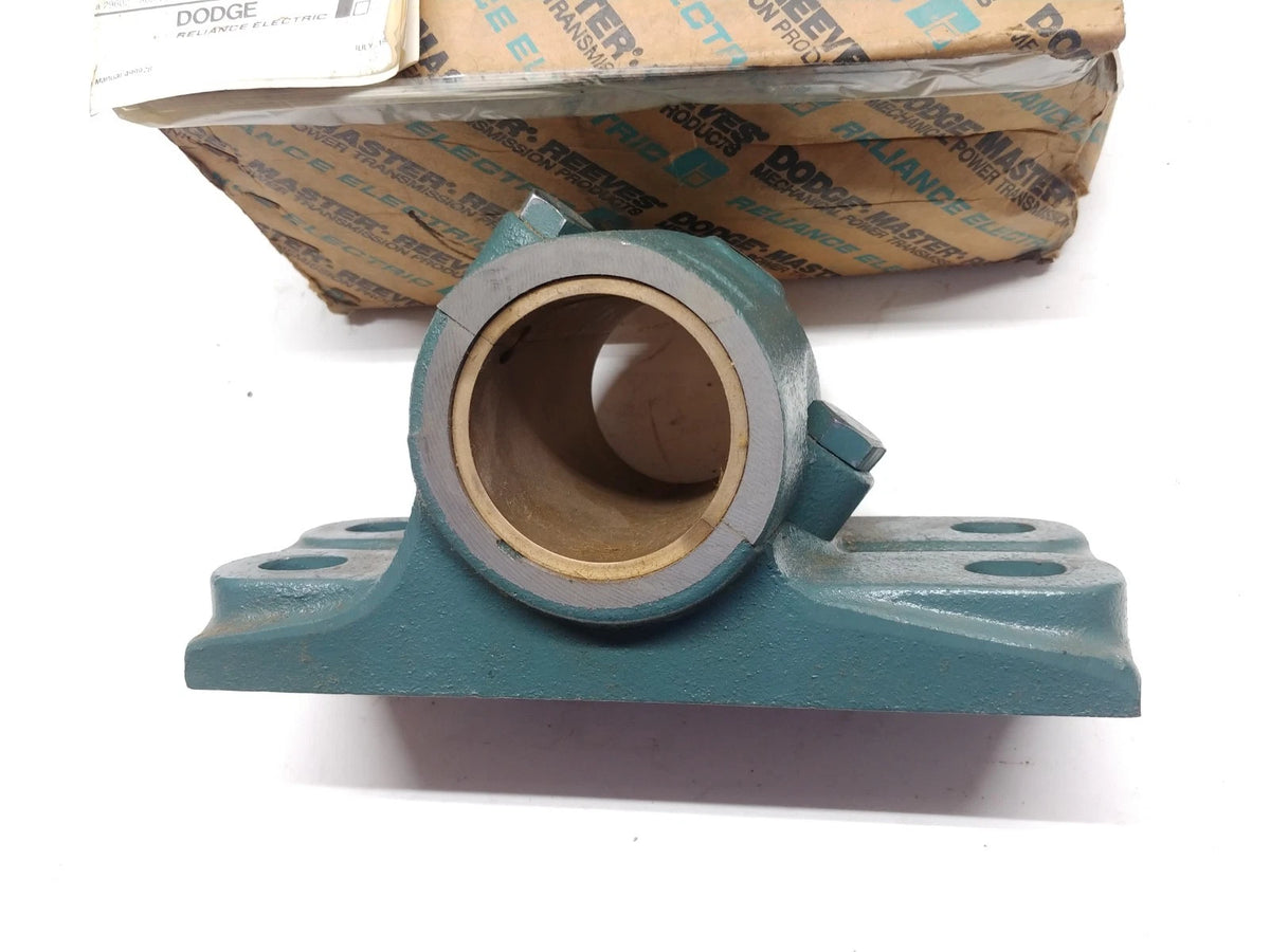 Dodge 2-11/16 in. Angle BRZ BSH Bearing Pillow Block P4B-BZA-211 p/n 231081 NOS