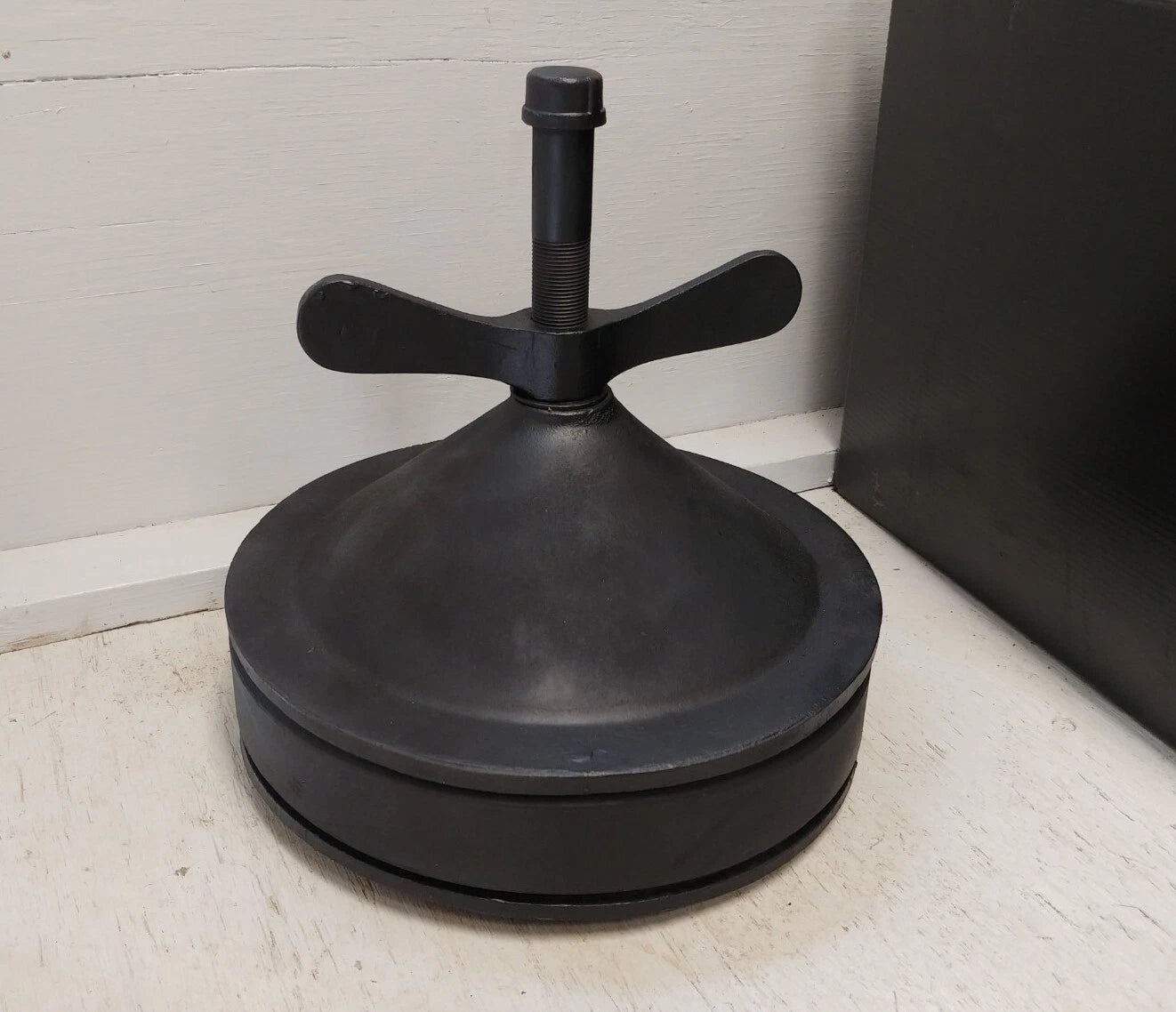 Heavy 16" Mechanical Bypass Pipe Plug Black Iron Rubber