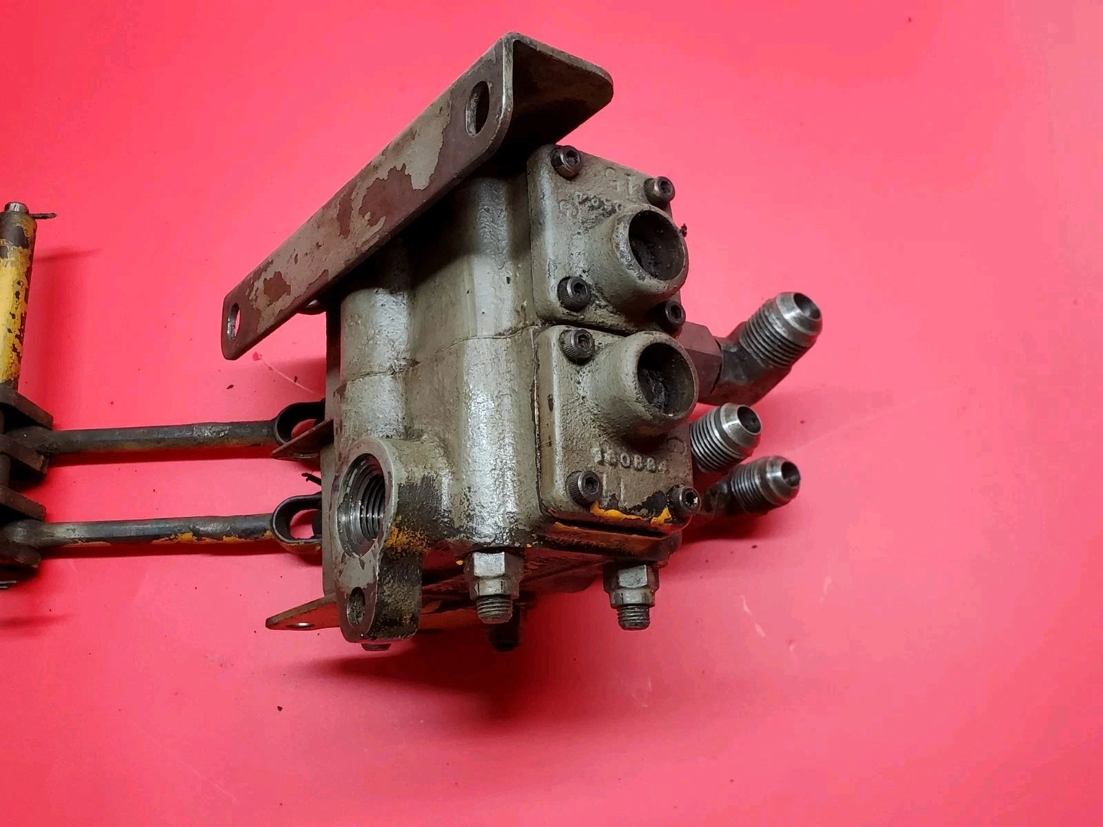 Clark Forklift Hydraulic Valve w/ Control Levers Assy 623844 Vickers 2247140