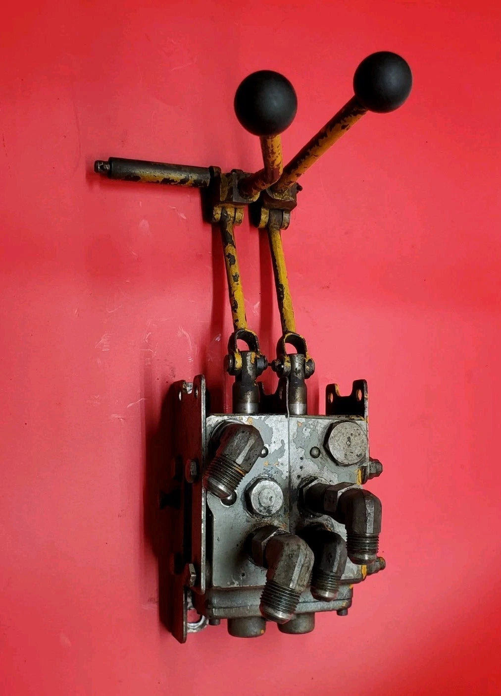 Clark Forklift Hydraulic Valve w/ Control Levers Assy 623844 Vickers 2247140