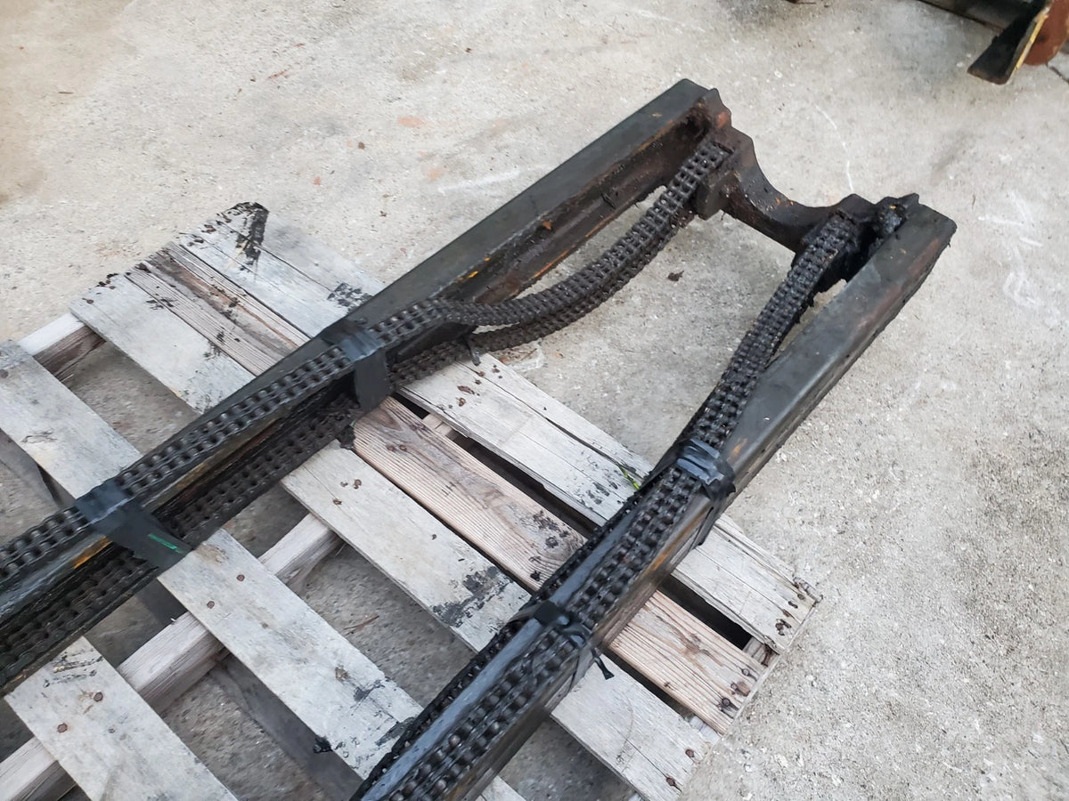 Clark Carloader Model 4024 Fork Lift Upright Inner Mast / Inner Slide Assembly