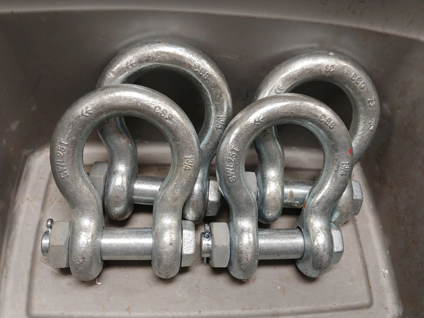 1 ea. CSS 1-3/4 in. Anchor Shackle 25 ton Bolt Pin CE