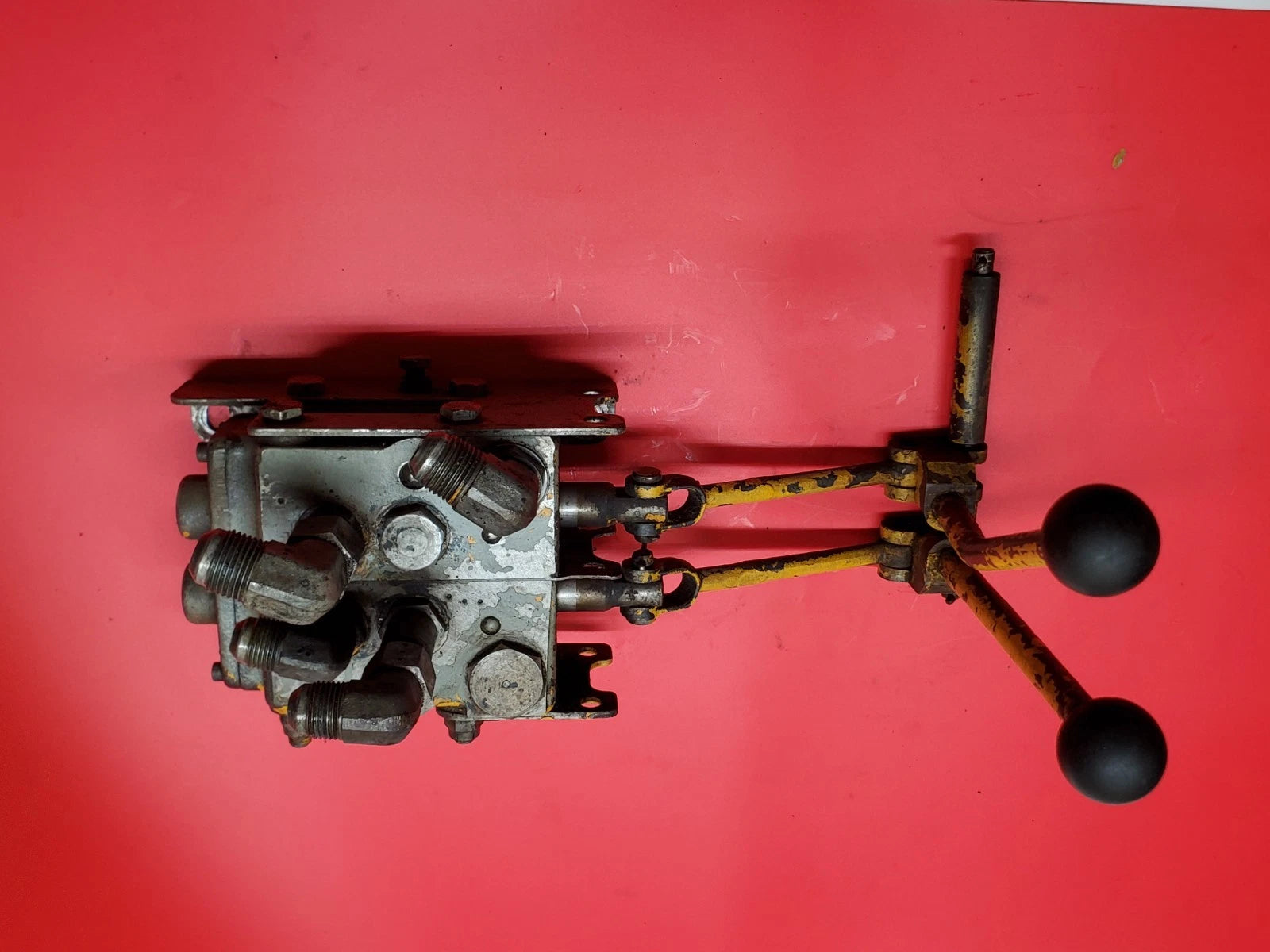 Clark Forklift Hydraulic Valve w/ Control Levers Assy 623844 Vickers 2247140